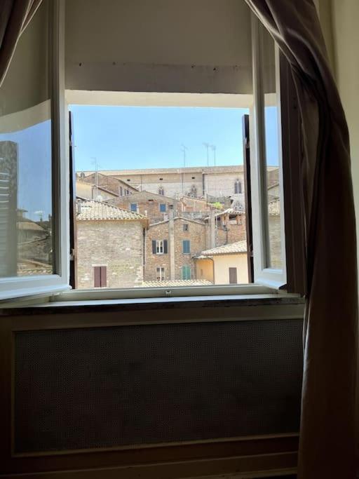 Apartament L'Attico Del 1600 In Centro Perugia Zewnętrze zdjęcie